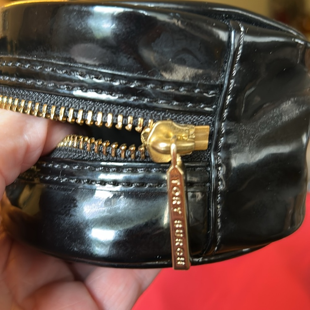 Tory Burch Stacked Logo Dome Zip Top Cosmetic Bag Case 🖤💄 Black Patent - Picture 8 of 11
